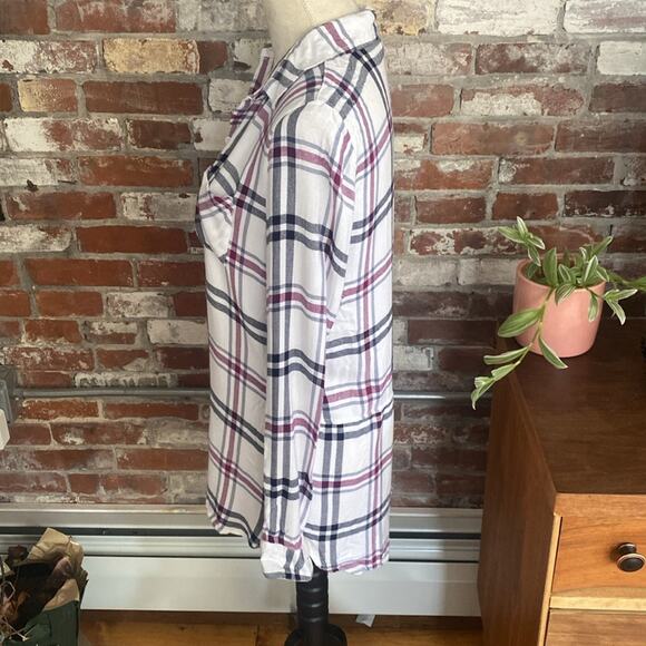 Beach Lunch Lounge White Purple and Blue Plaid Button Down Shirt Size XS - Picture 3 of 6